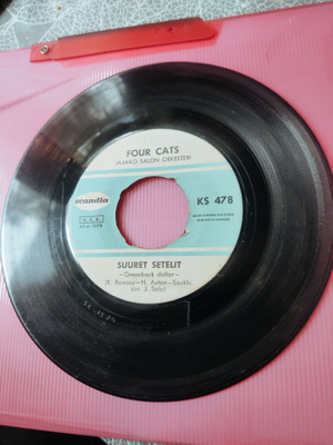 The Four cats,suuret setelit 7"