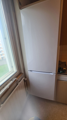 Jääkaappi pakastin uusi