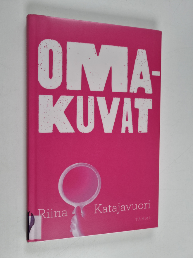 Riina Katajavuori : Omakuvat