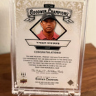 2025 Upper Deck Goodwin Champions Tiger Woods Shirt Relic - pikkukuva 2