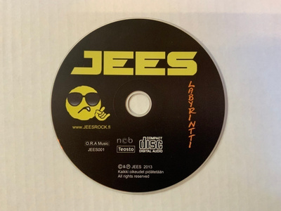 HARVINAINEN! CD JEES - Labyrintti -omakustanne painos 500