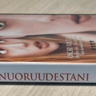 Vuosi nuoruudestani (1999) Winona Ryder & Angelina Jolie - pikkukuva 3