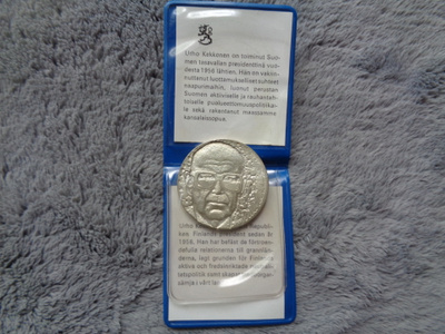 10 mk hopea juhlaraha Kekkonen 1975