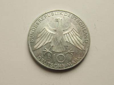 Saksa 10 mark 1972 D Olympialaiset Münchenissä - hopeaa -