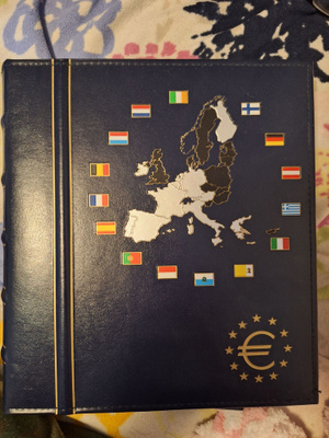 Eurorahakansio 12 täydellistä maata.