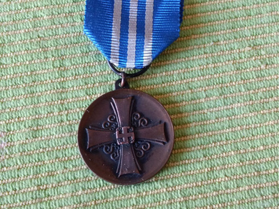 LOTTA SVÄRD ANSIOMITALI