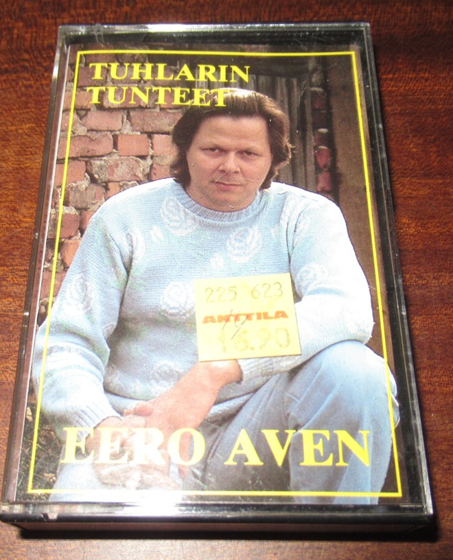 Eero Aven Tuhlarin tunteet c-kasetti