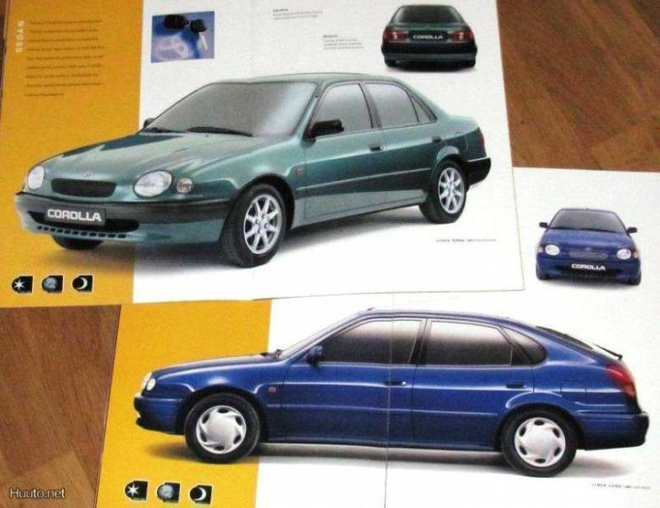 1998 Toyota Corolla esite - KUIN UUSI - 32 sivua - suom