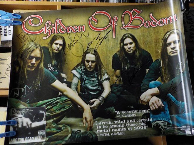 CHILDREN OF BODOM ARE YOU DEAD YET PROMOJULISTE NIMMAREILLA