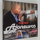 Jussi Halli : Ajoneuvos - pikkukuva 1
