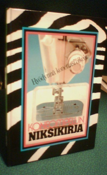 KONEOMPELUN NIKSIKIRJA (2.p1983) Sis.postikulut