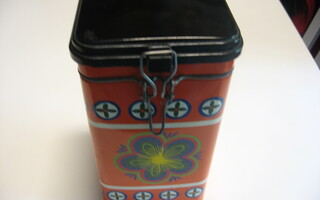 Vintage peltipurkki