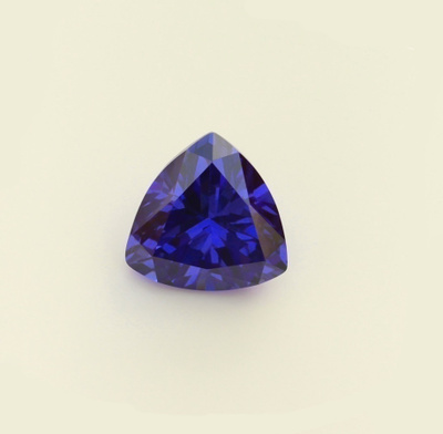 Upean värinen iso Cubic Zirconia (CZ) 10,08ct