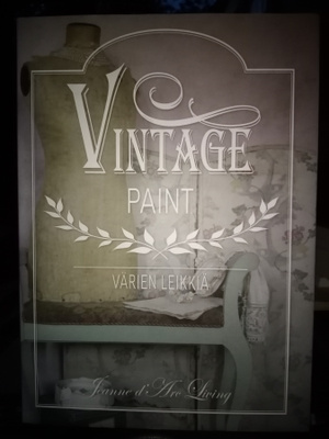VINTAGE PAINT -  VÄRIEN LEIKKIÄ ( SIS POSTIKULU)