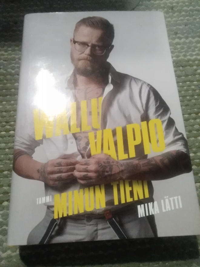 Mika Lätti: Wallu Valpio -minun tieni-