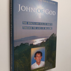Heather Cumming ym. : John of God - The Brazilian Healer ... - pikkukuva 1