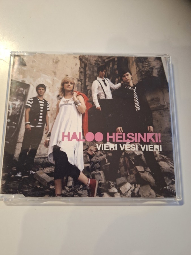 Haloo Helsinki-Vieri Vesi Vieri CDR-PROMO