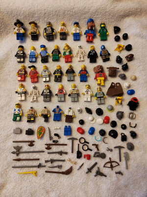 Lego figuureja + niiden osia