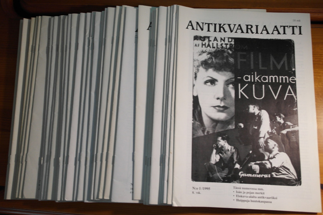 Antikvariaatti lehtiä 39 kpl.