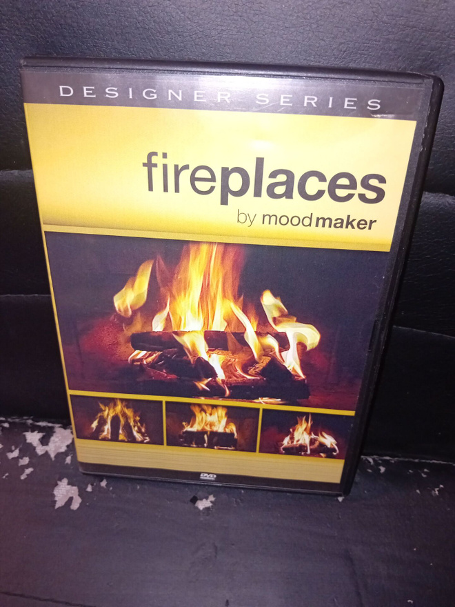 DVD FIREPLACES ( TAKKATULI)  SIS POSTIKULU