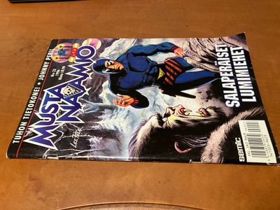 MUSTANAAMIO 23/1996 HYVÄ