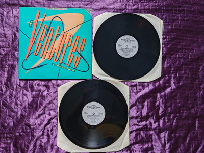 THE VENTURES - THE VENTURES COLLECTION
