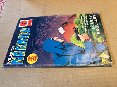 MUSTANAAMIO 7/1972