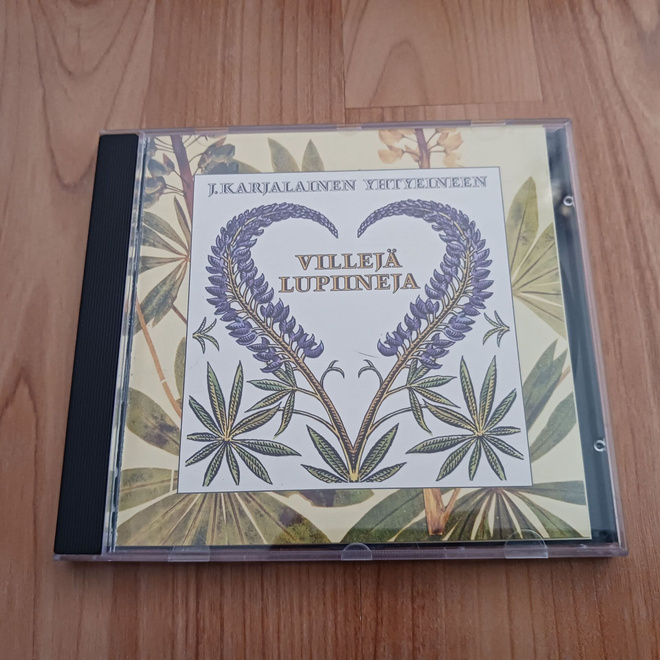 J. Karjalainen Yhtyeineen – Villejä Lupiineja cd upea kunto