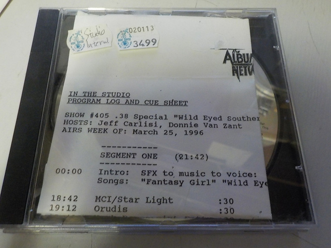 .38 SPECIAL -IN THE STUDIO CD HARVINAINEN LIVE CONCERT