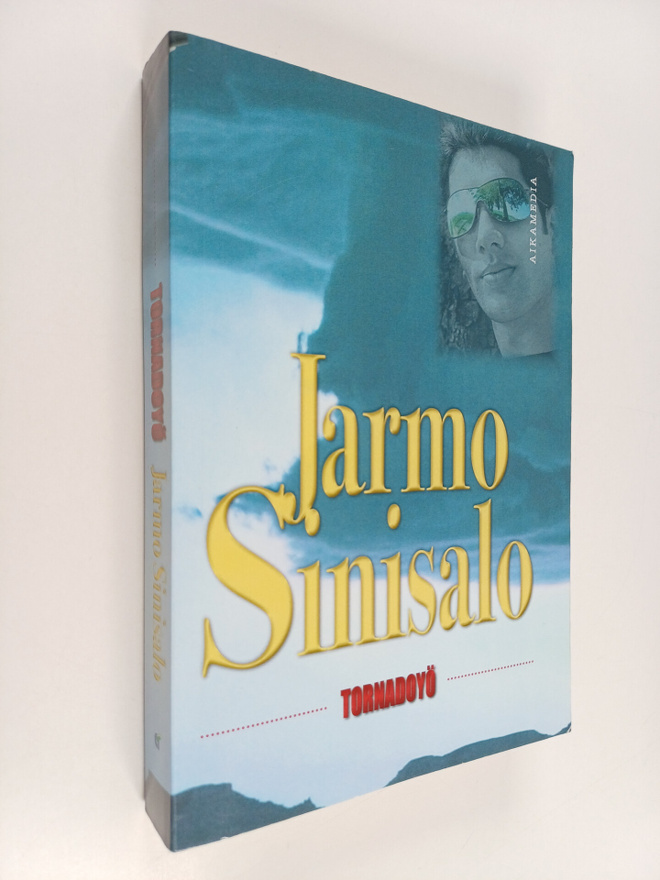 Jarmo Sinisalo : Tornadoyö