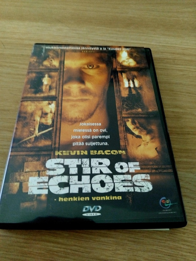 STIR OF ECHOES       DVD           ( egmont )