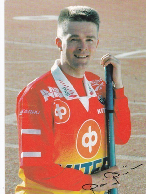 PASI PIRINEN - KITEEN PALLO