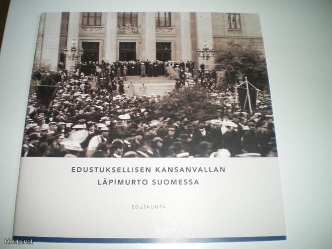 Edustuksellisen kansanvallan läpimurto Suomessa (2006)
