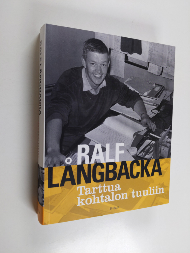 Ralf Långbacka : Tarttua kohtalon tuuliin