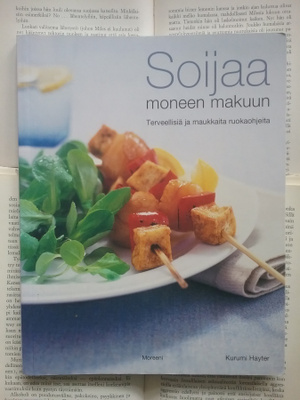 Kurumi Hayter - Soijaa moneen makuun (nid.)