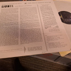 Lionel Hampton: Plays Drums, Vibes, Piano - pikkukuva 2