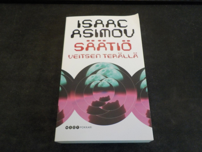 Asimov, Isaac - Säätiö veitsen terällä