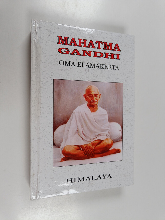 Mohandas Gandhi : Oma elämäkerta : kokemukseni totuuden k...