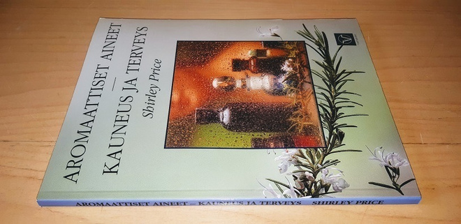 Shirley Price : Aromaattiset aineet