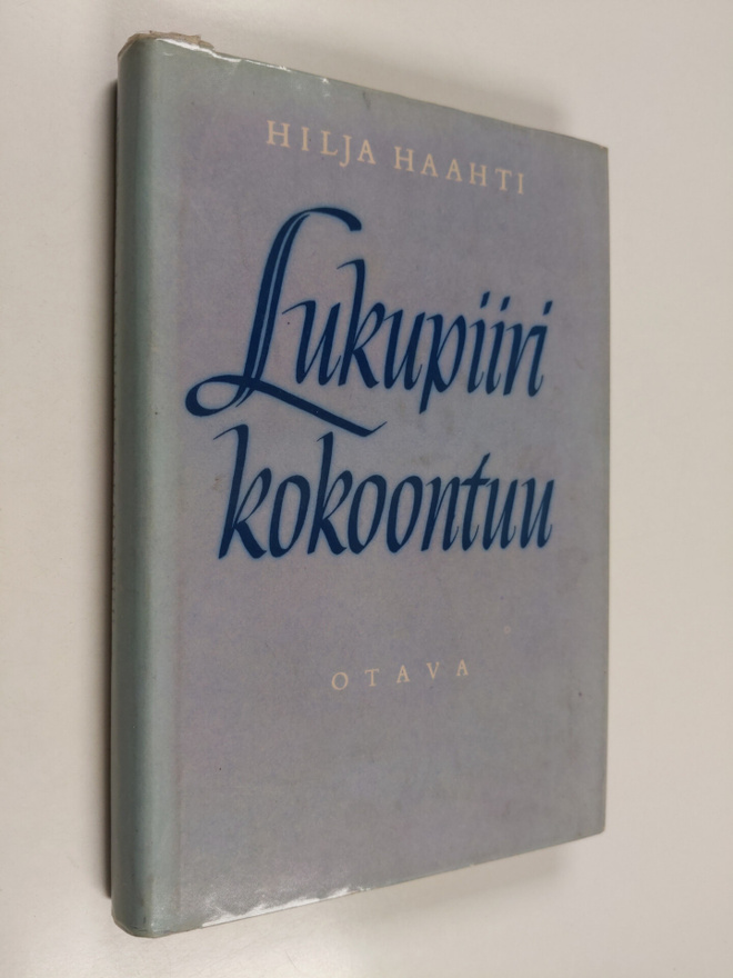 Hilja Haahti : Lukupiiri kokoontuu