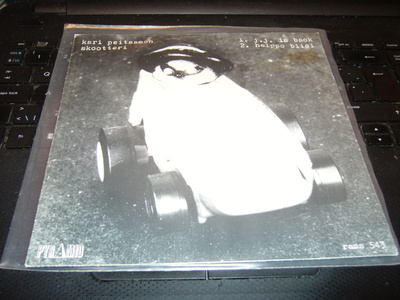 7" single : Kari Peitsamon skootteri : j. j. is back