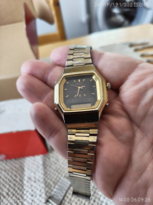 Orient anadigi