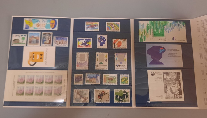 vuosilajitelma 1992, mukana 10*1lk kukkam **  30e postitusar