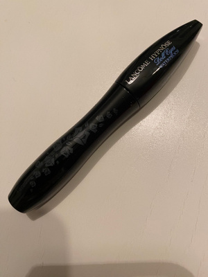 LANCOME DOLL EYES RIPSIVÄRI MUSTA VEDENKESTÄVÄ