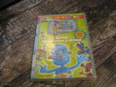 Pikku Robot -Hurraa! Nyt rakennetaan ja leikitään DVD *uusi*