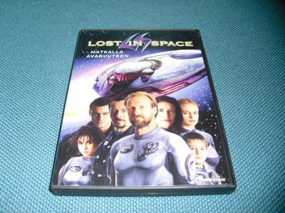 LOST IN SPACE (Gary Oldman) 1998***