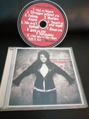 Hanna Pakarinen - Stronger CD