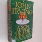 John Irving : A son of the circus - pikkukuva 1