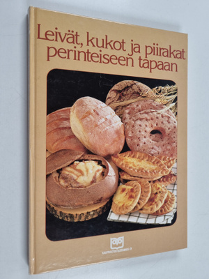 Anna-Liisa Salo ym. : Leivät, kukot ja piirakat perinteis...