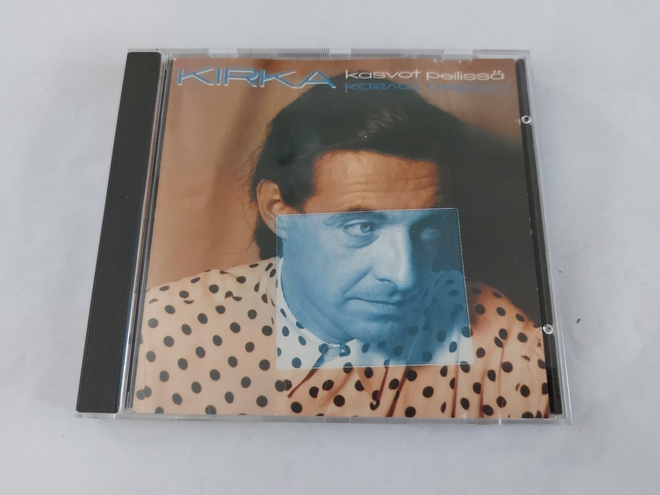 KIRKA - KASVOT PEILISSÄ . cd ( Hyvä kunto )